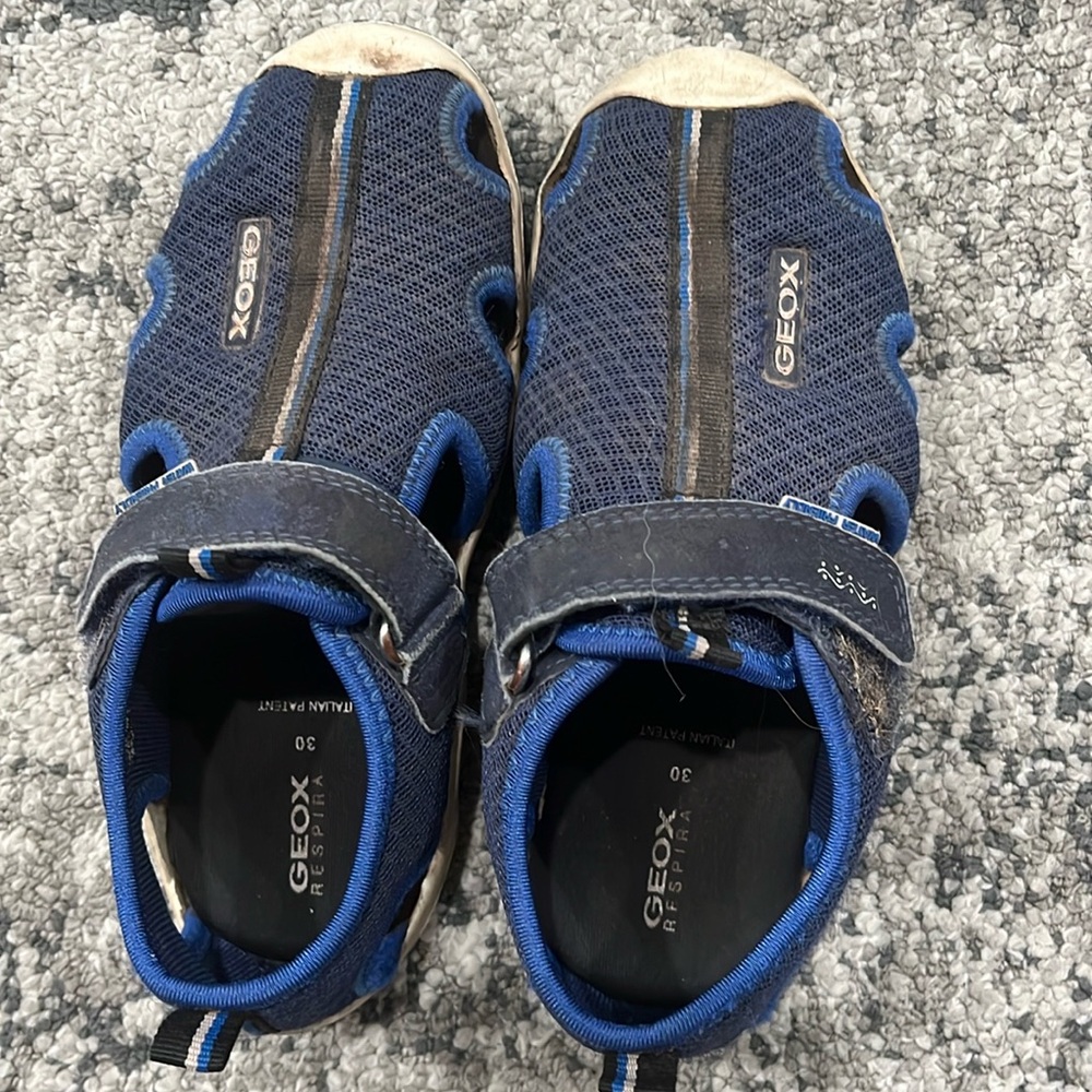 Geox boy size 30